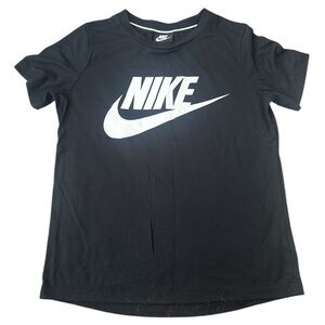Nike women’s Black Logo Short Sleeve Tee small
